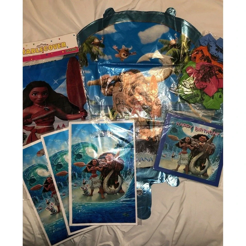 New Disney Moana Birthday party Supplies Balloons Treat bags table cover